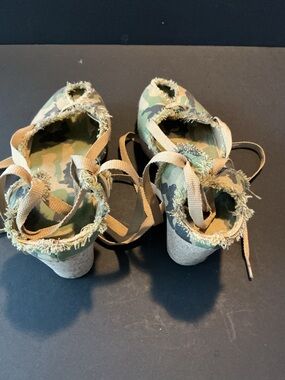 Camo Camouflage Espadrille Wedge Heels in Green and Tan